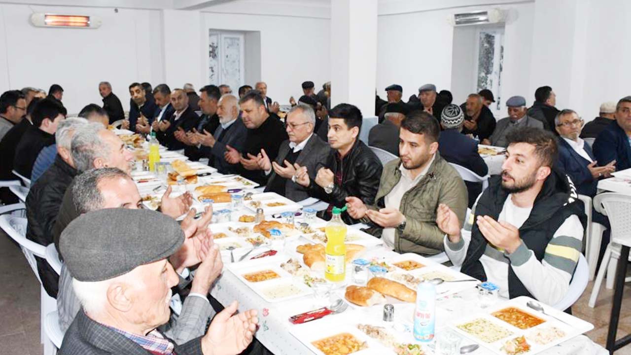 Çevre Köy Iftar (7)