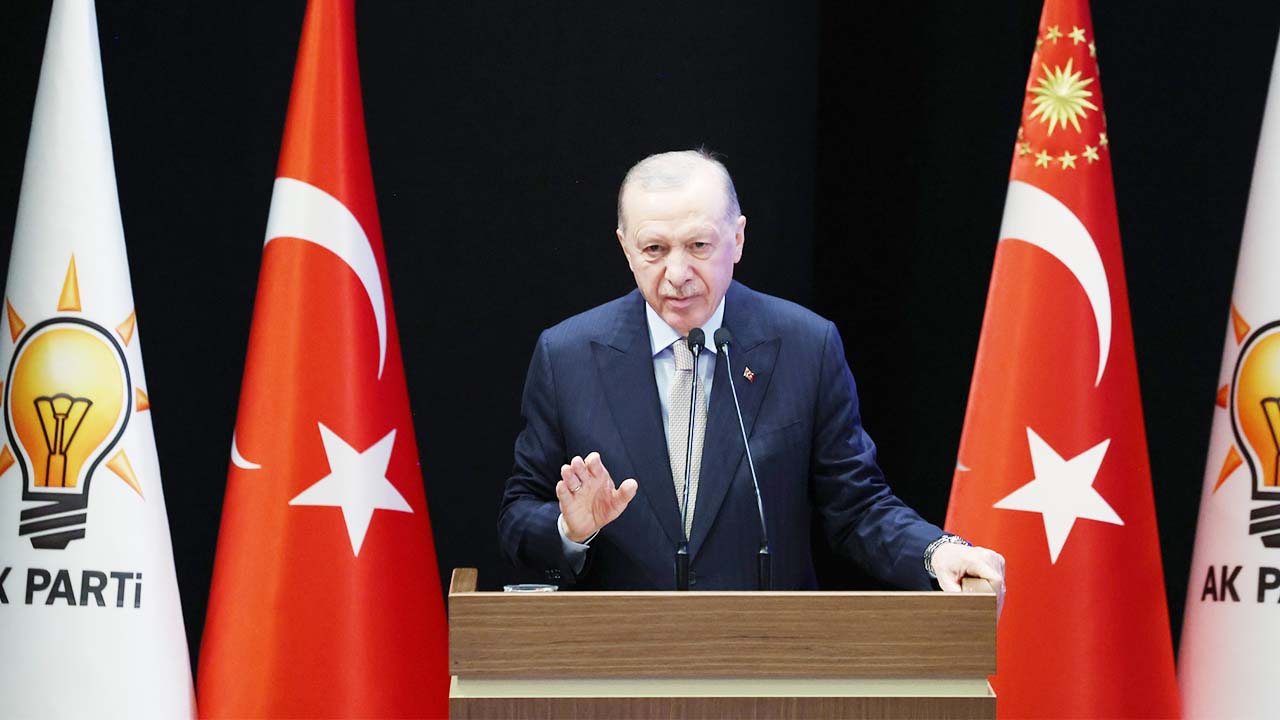 Ak Parti Erdoğan (1)