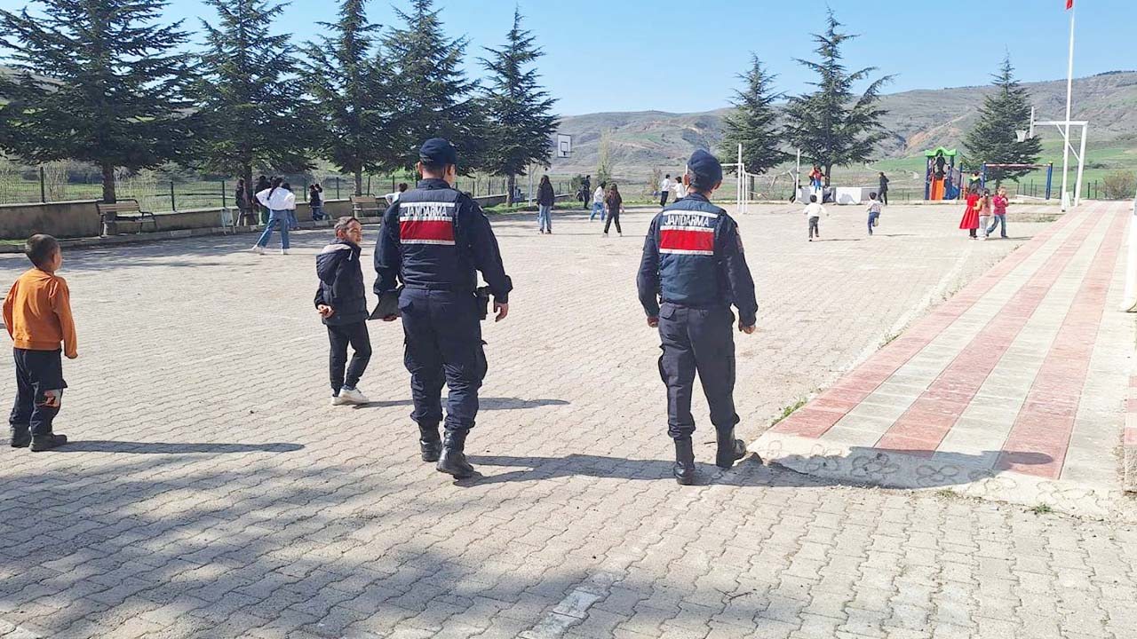 Akdağ Öğrenci (2)