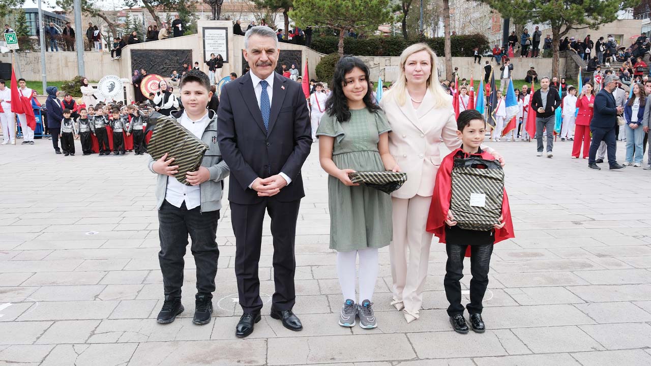 Yozgat 23 Ni̇san Cumhuri̇yet Meydani (6)