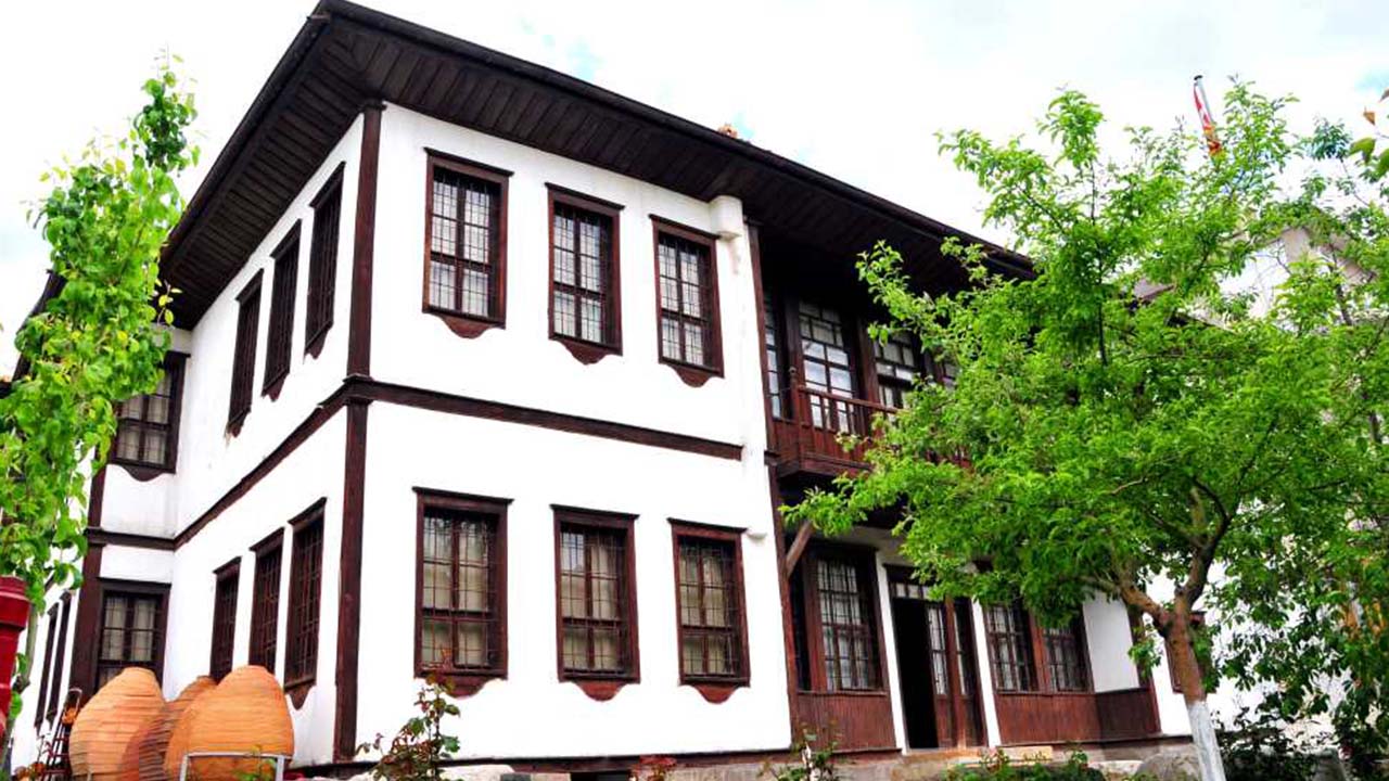 Nizamoğlu Konağı (2)