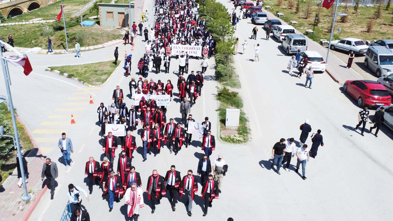 Yobü Mezuniyet Sedef (5)