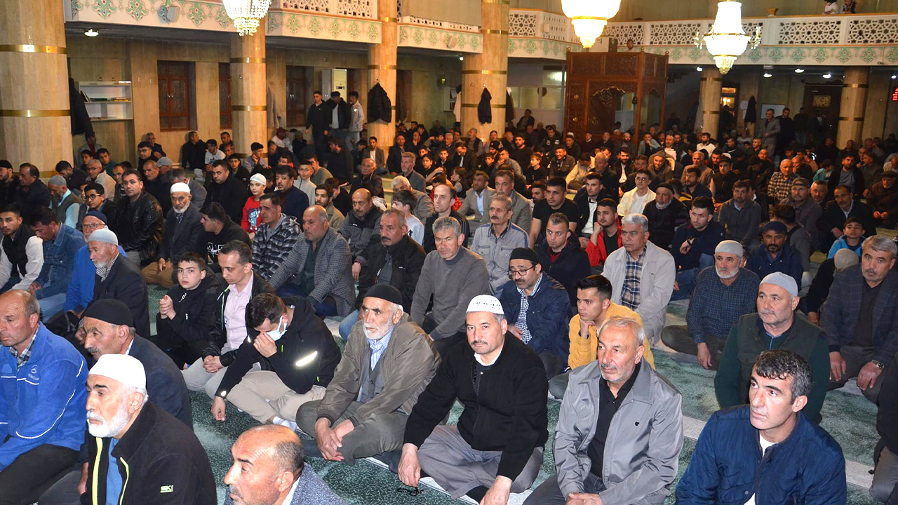 Bayram Namazı (2)