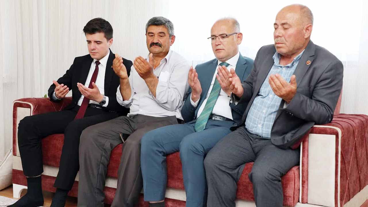 Cekerek Belediyesi Bayram Kabir Ziyareti 6