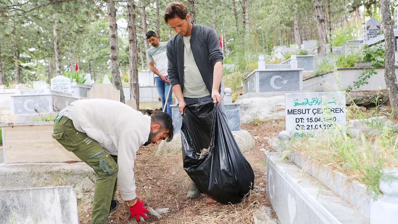 Çekerek Mezarlık (1)