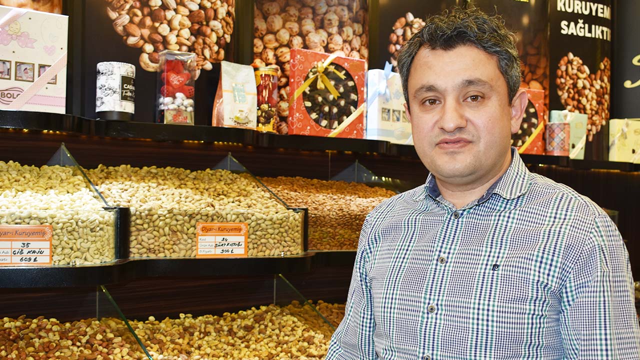 Diyar Kuruyemiş Bayram (2)