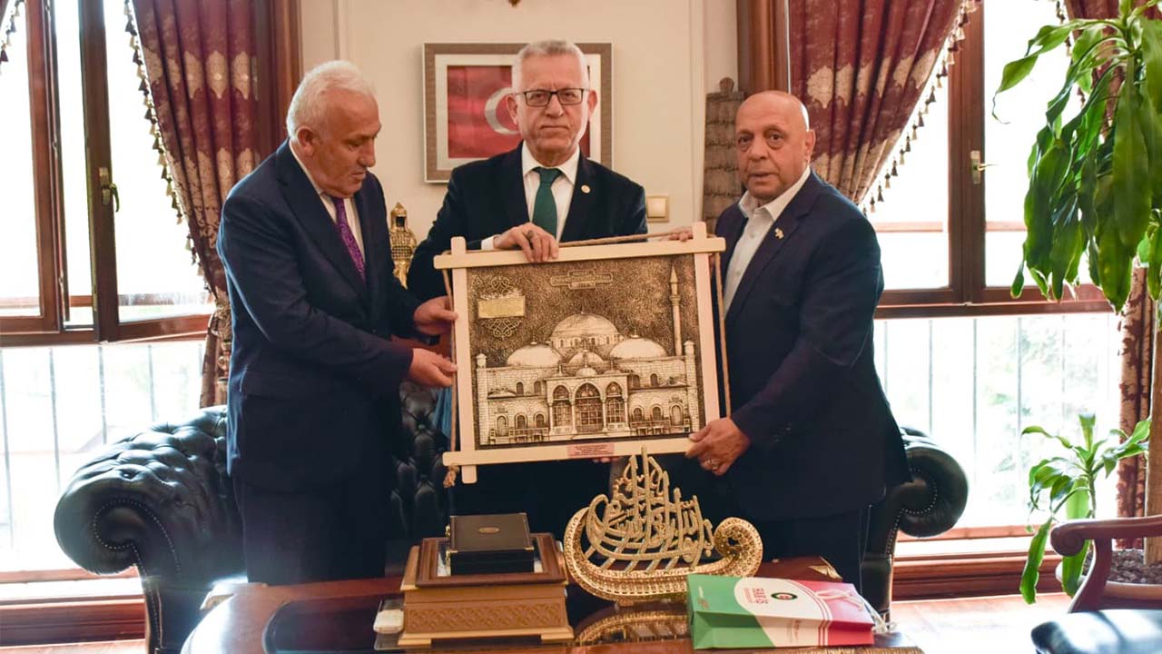 Hak Iş (2) Belediye Ziyaret