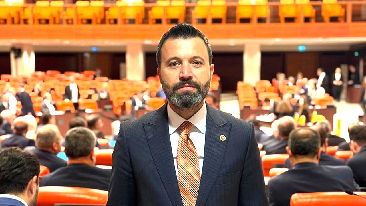 Süyelman Şahan
