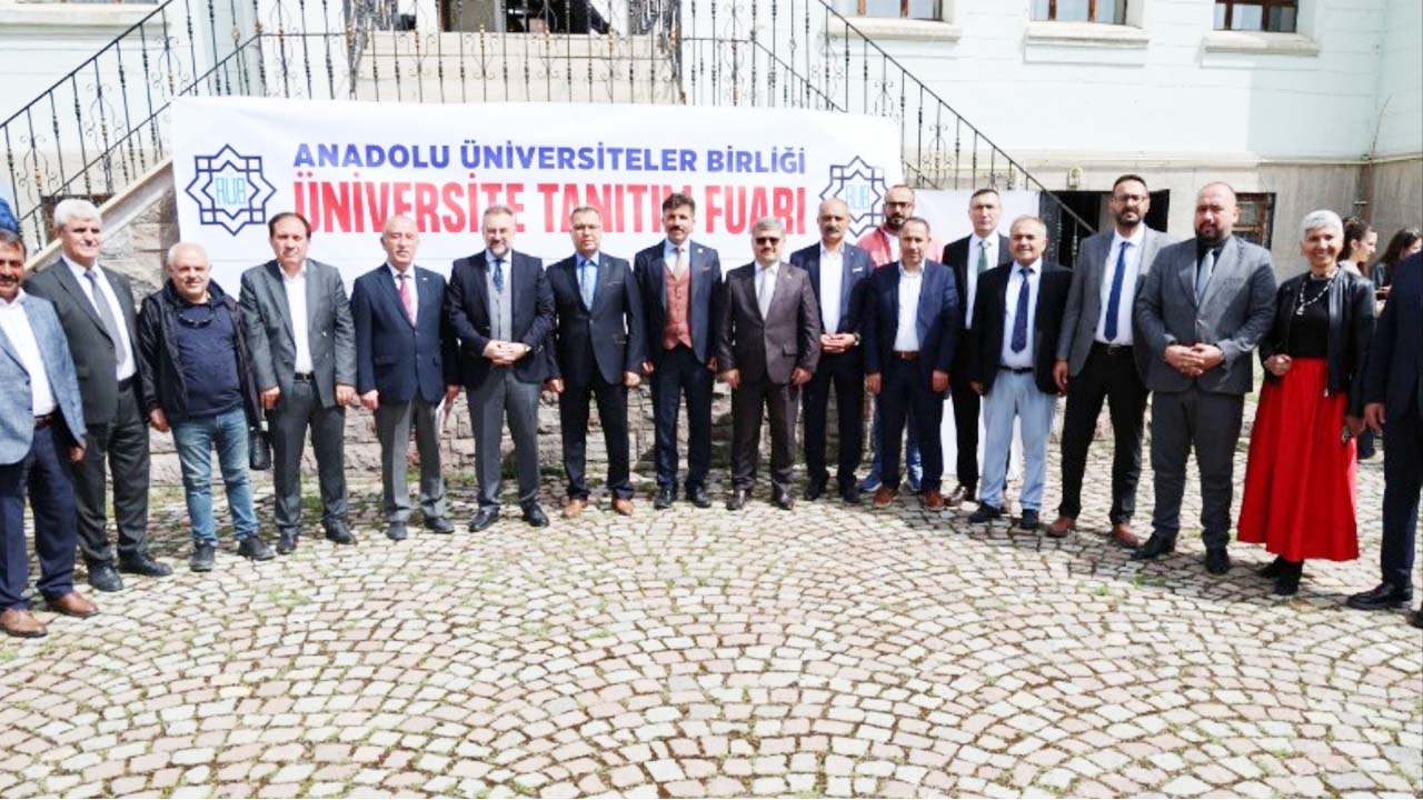 Yobüüü (1)