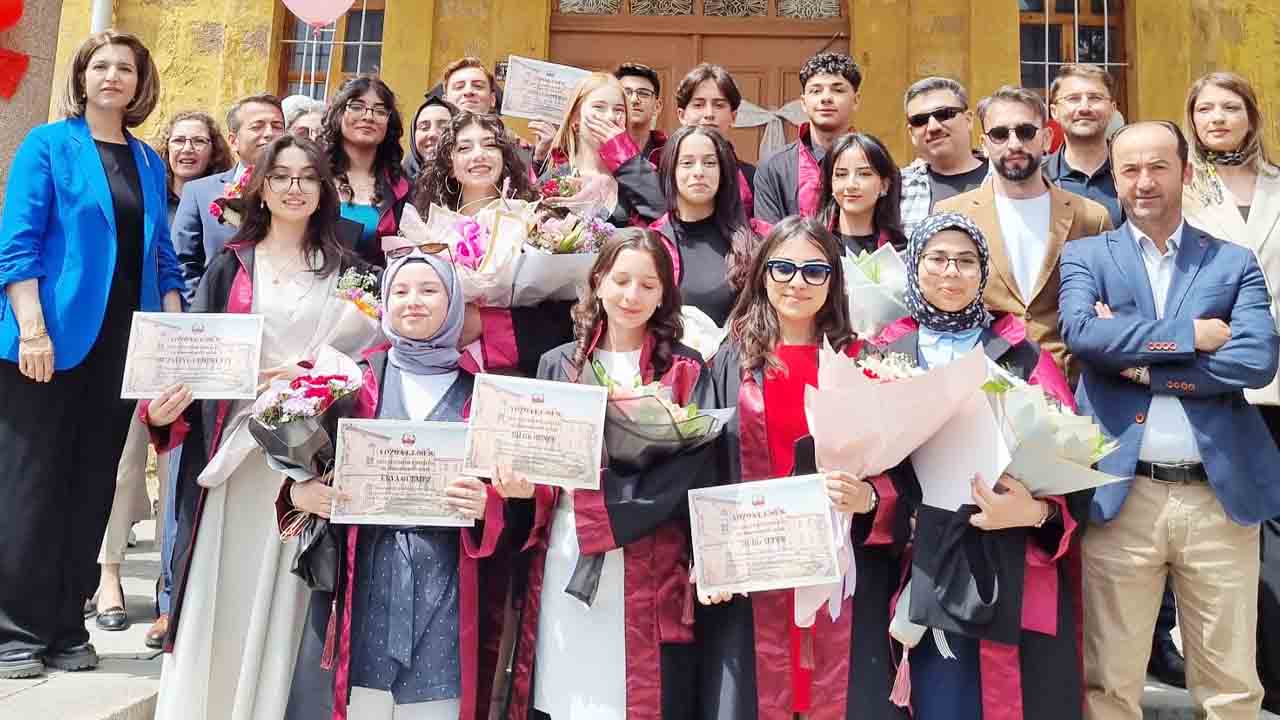 Yozgat Lisesi Mezuniyet 1