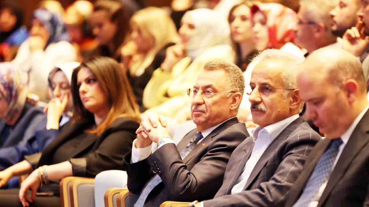 A K Parti Ankara Danisma Meclisi 3