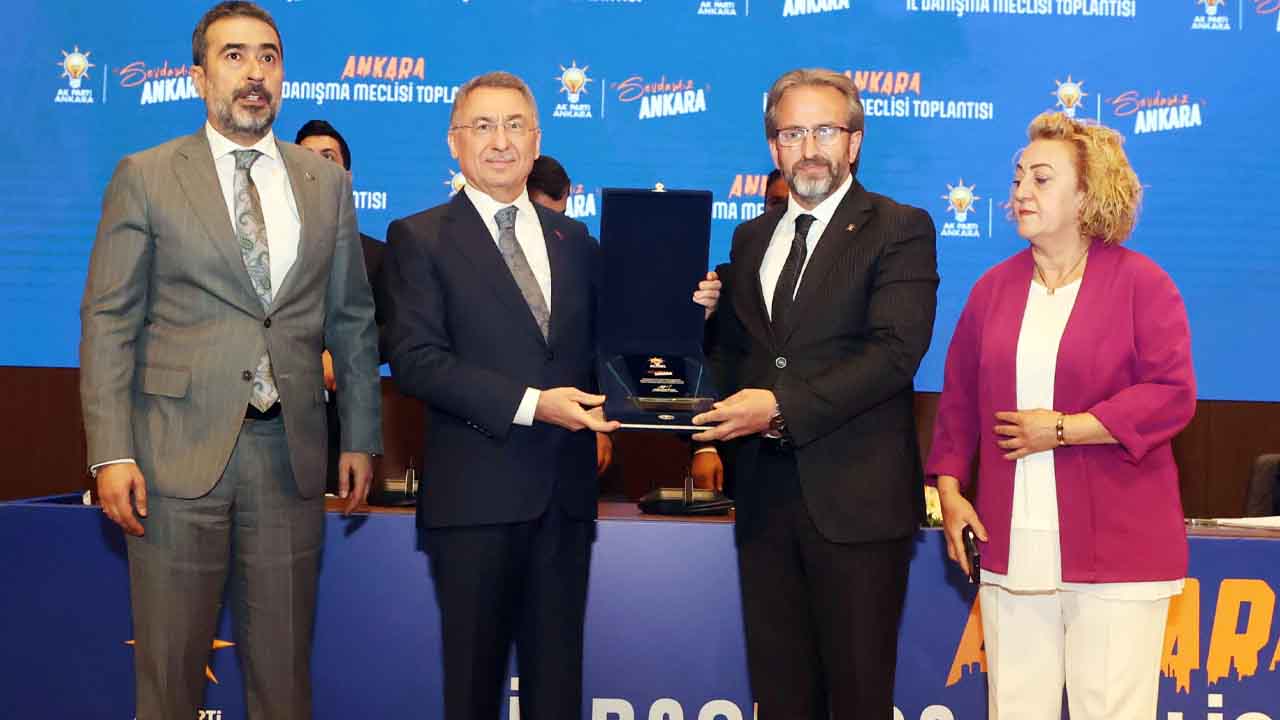 A K Parti Ankara Danisma Meclisi