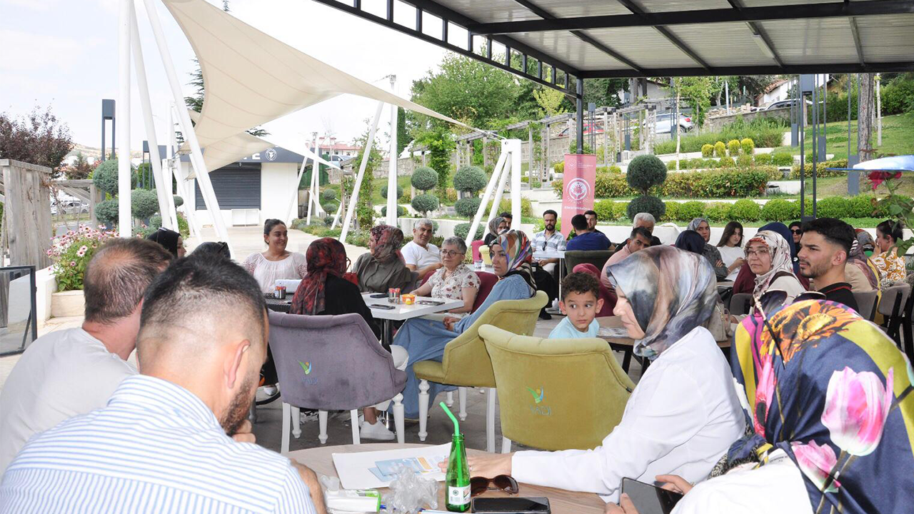 Aile Sosyal Kafe Son (1)