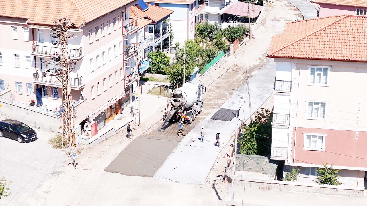 Akdağ Turgut Özal (2)