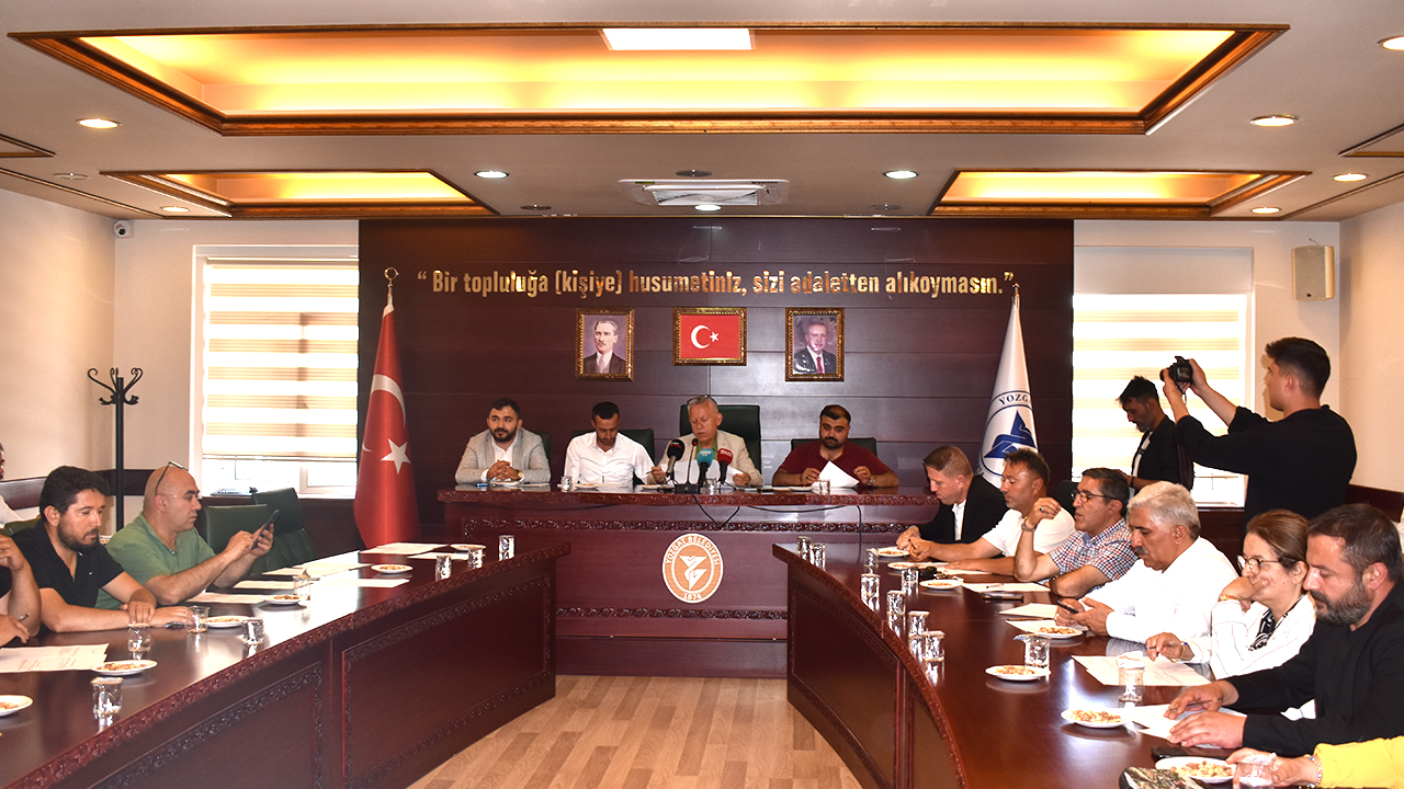 Beledi̇ye Mecli̇si̇ 1-4