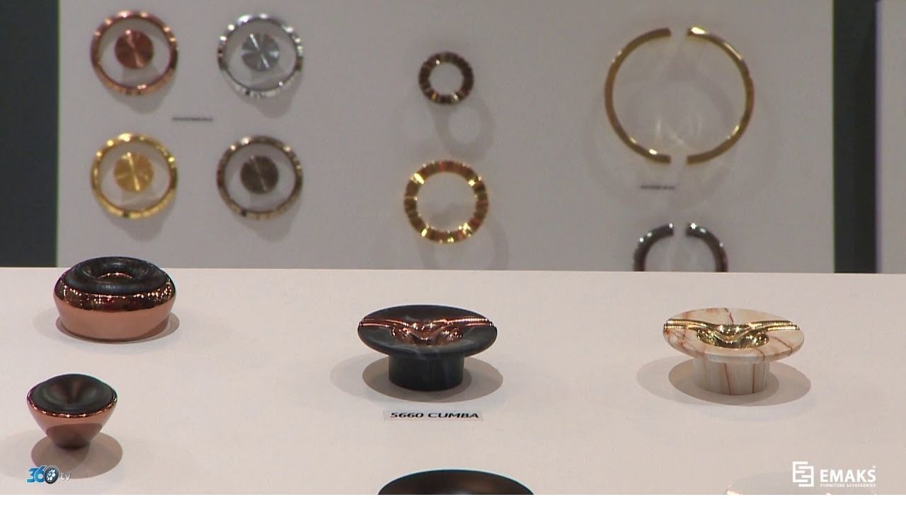 Emaks Aksesuar Düğmeye Bastı