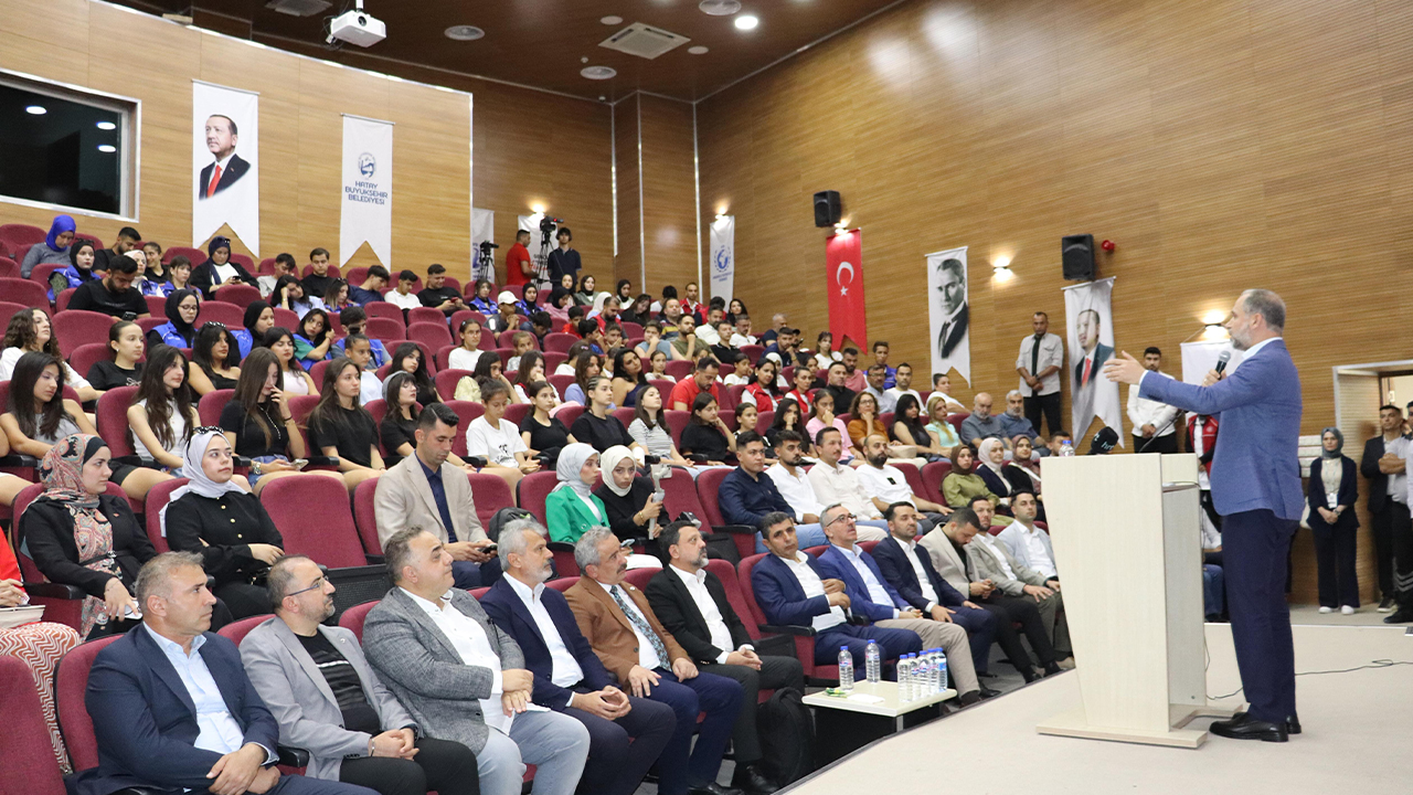 Gençli̇k Medya Akademi̇si̇ (2)