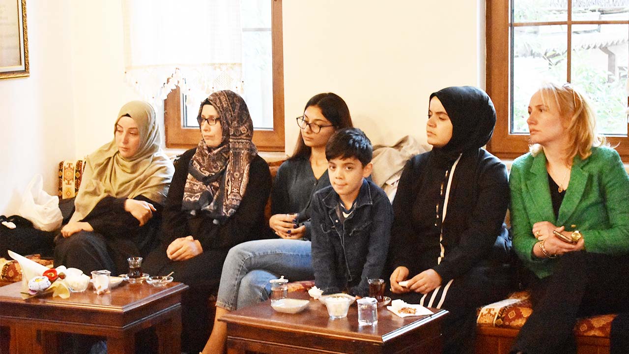 Kazım Arslan Kadın Esnaf (1)