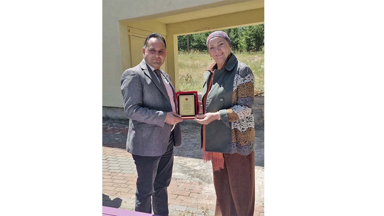 Mesleyüksek Okulu Emekli (4)