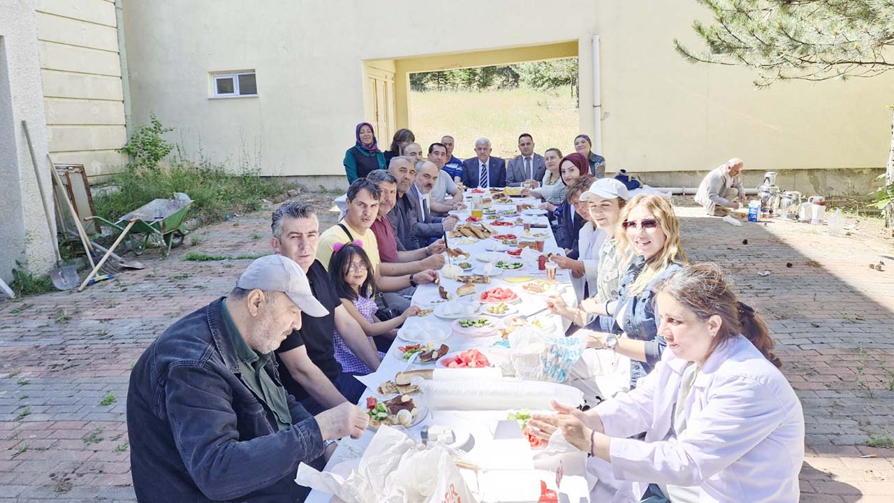 Mesleyüksek Okulu Emekli (7)