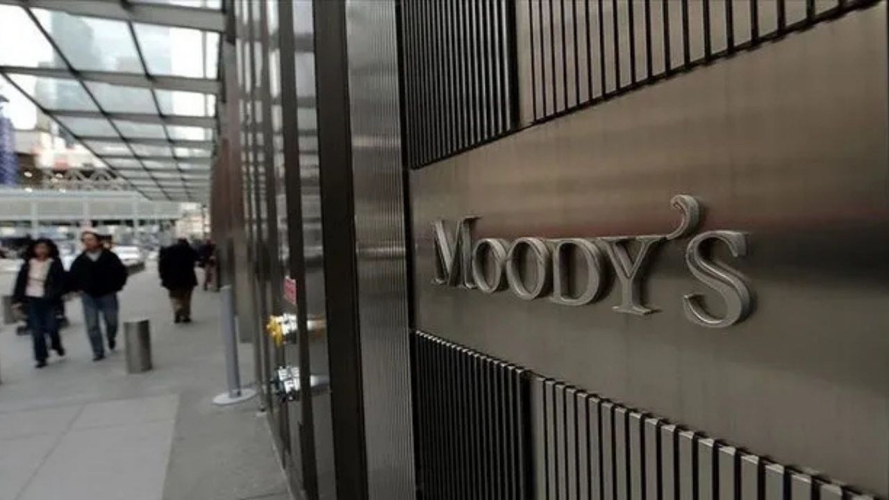 Moody’s’ten Türkiye’ye Maaş Zammı Modeli