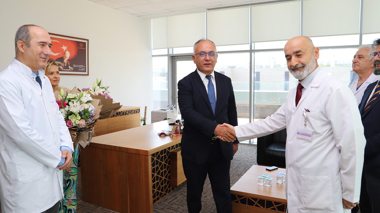 Onkoloji Bayrak Değisimi 3