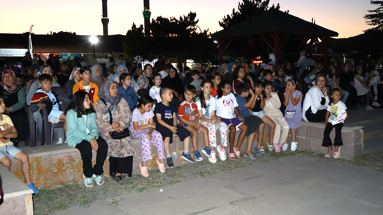 Saraykent Si̇nema Etki̇ni̇lği̇ 1