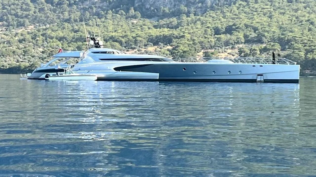 Semenoviç Nisanov’un Lüks Yatı