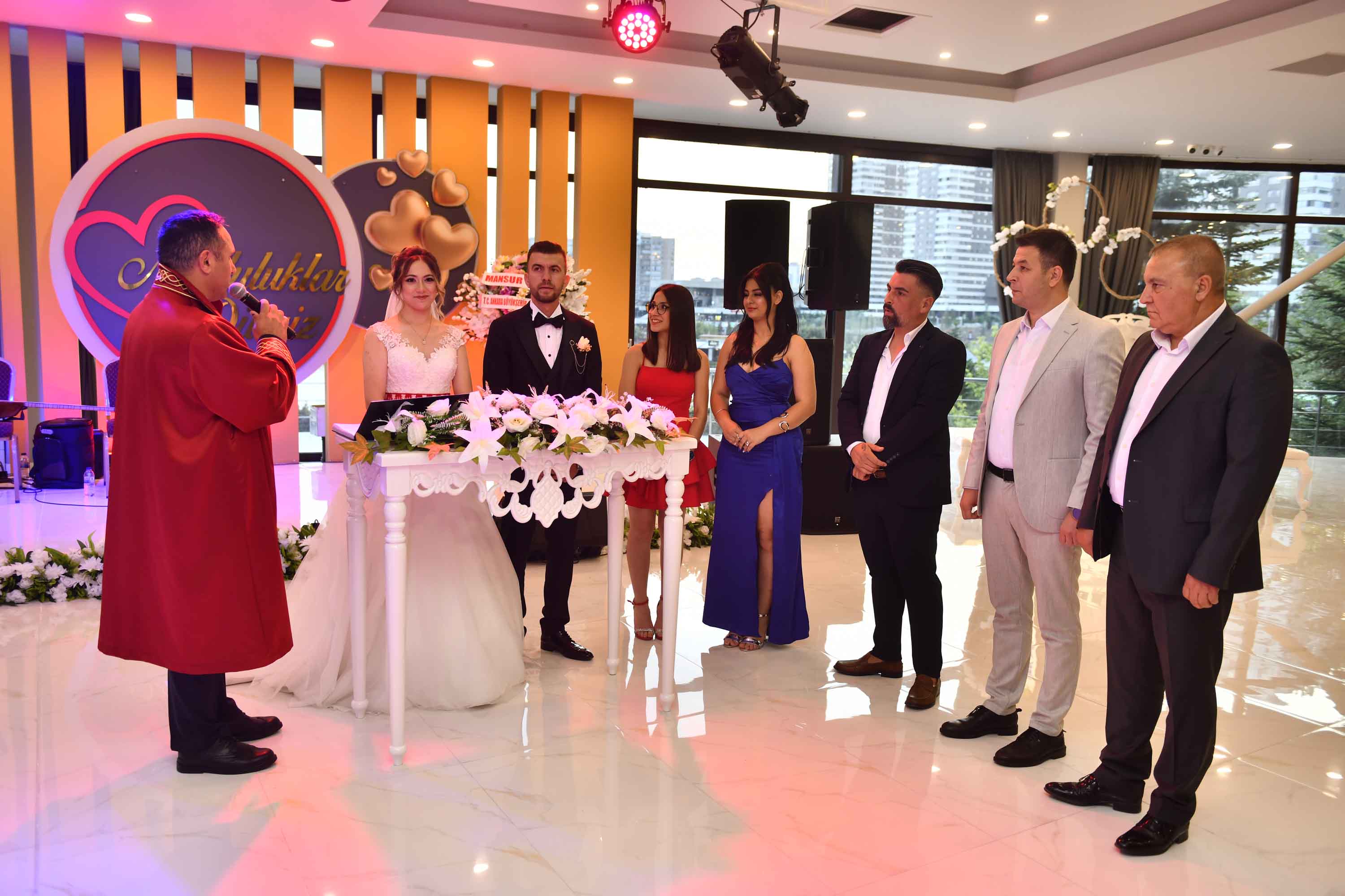 Ücretsiz Düğün (3)