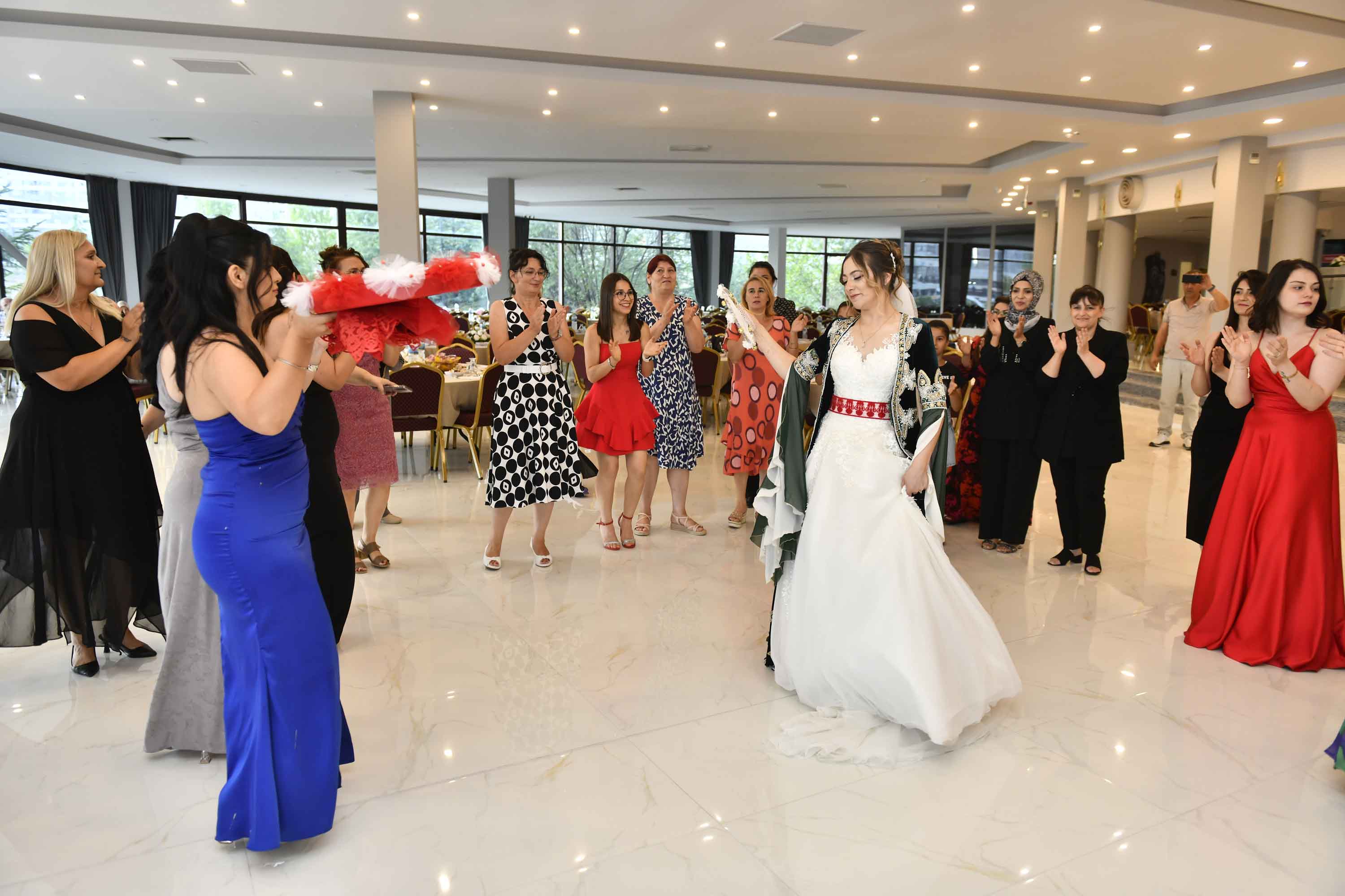 Ücretsiz Düğün (4)