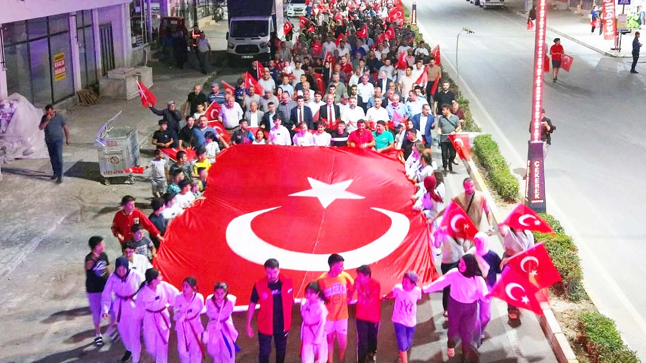 Yozgat’ın 13 İlçesinde 15 Temmuz Coşkusu: Demokrasi İçin El Ele!