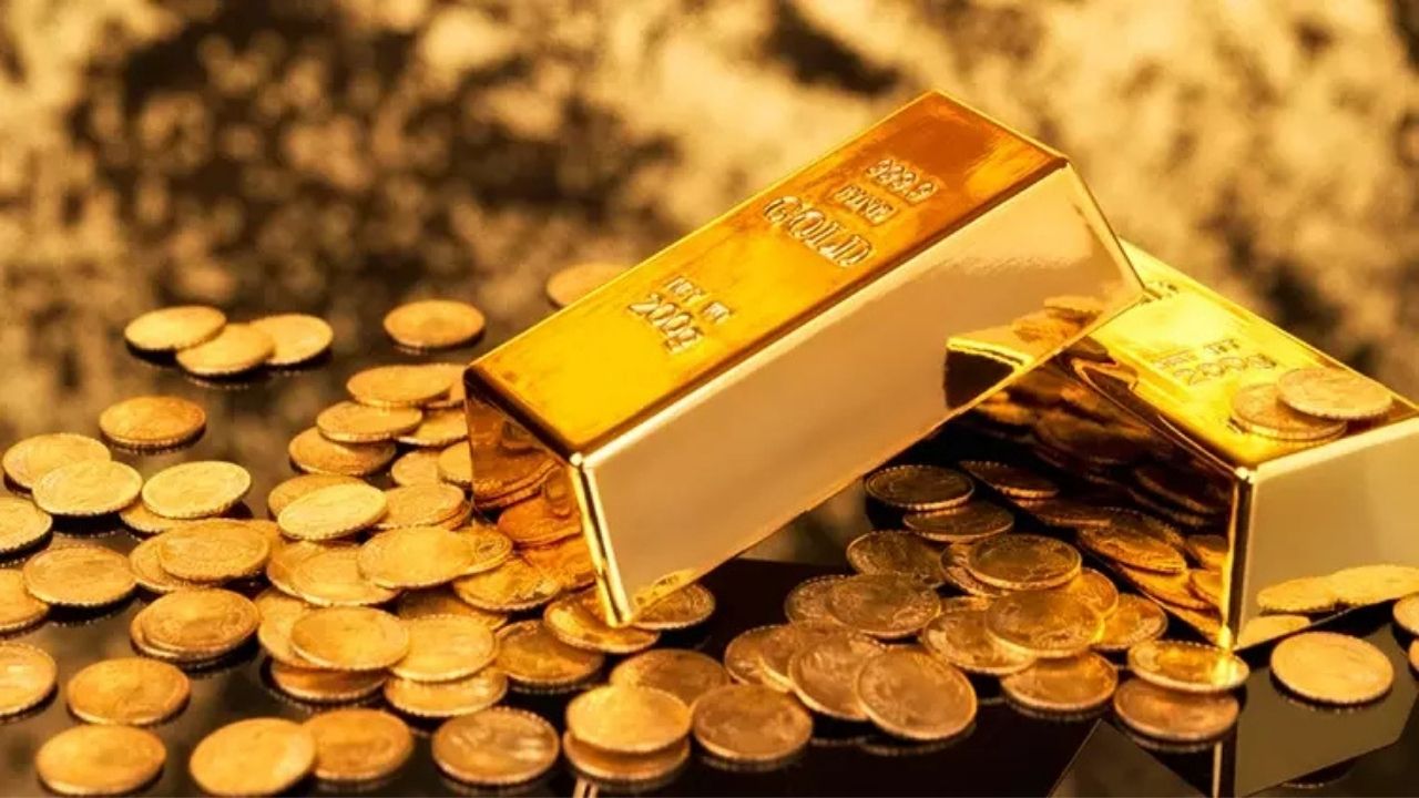 Altın Haftaya Düşüşle Başladı