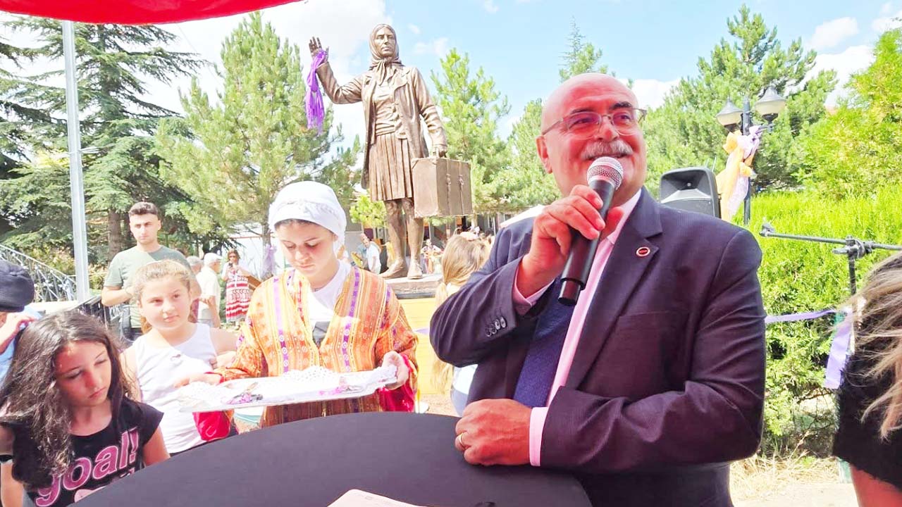 Bahadın Kültür Derneği Kadın (3)