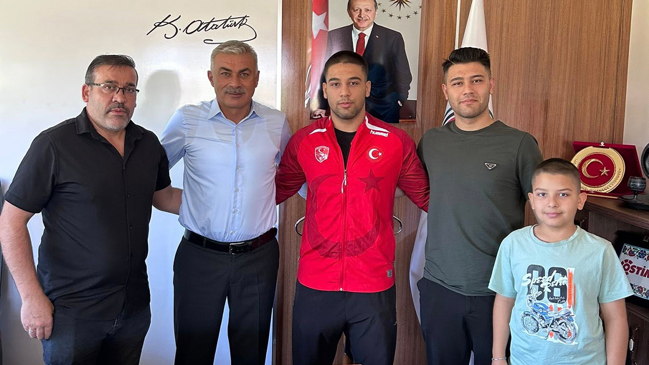 Dünya Üçünüsü 1