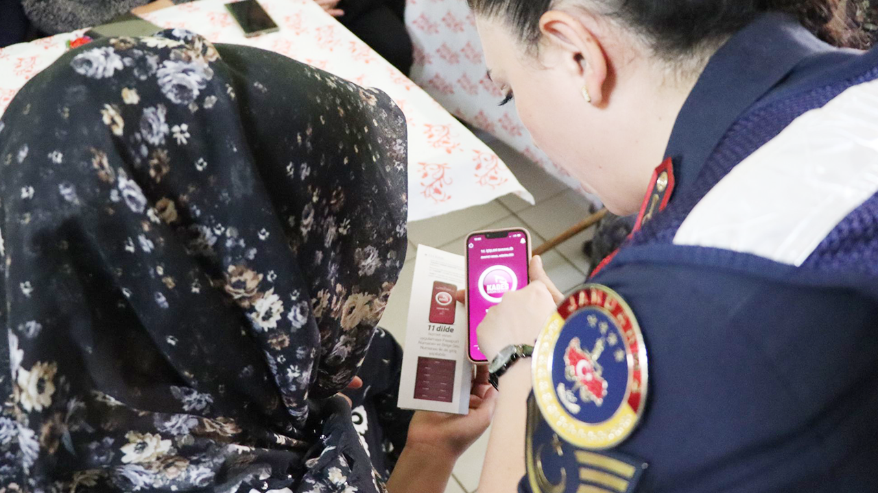 Jandarma Kades Kadınlar (1)