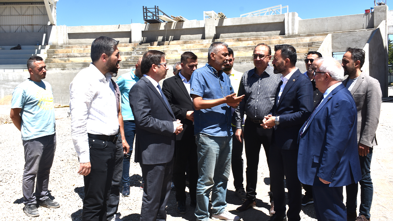 Stadyum Incelemesi Şahan