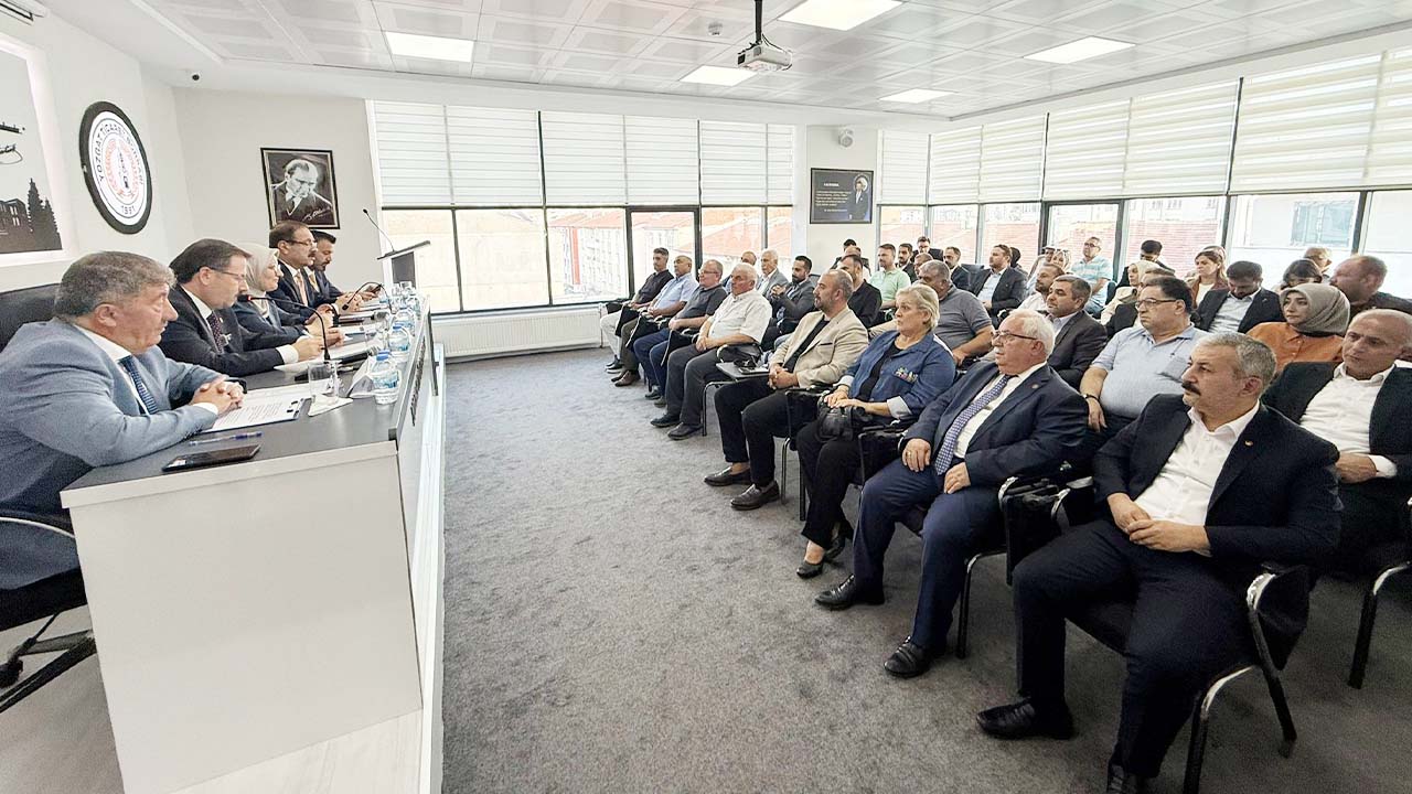 Ticaret Borsarı Ak Parti Stk (2)