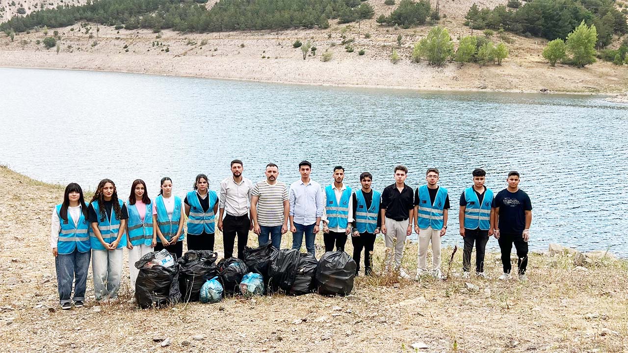Ülkü Ocakları Temizlik (2)