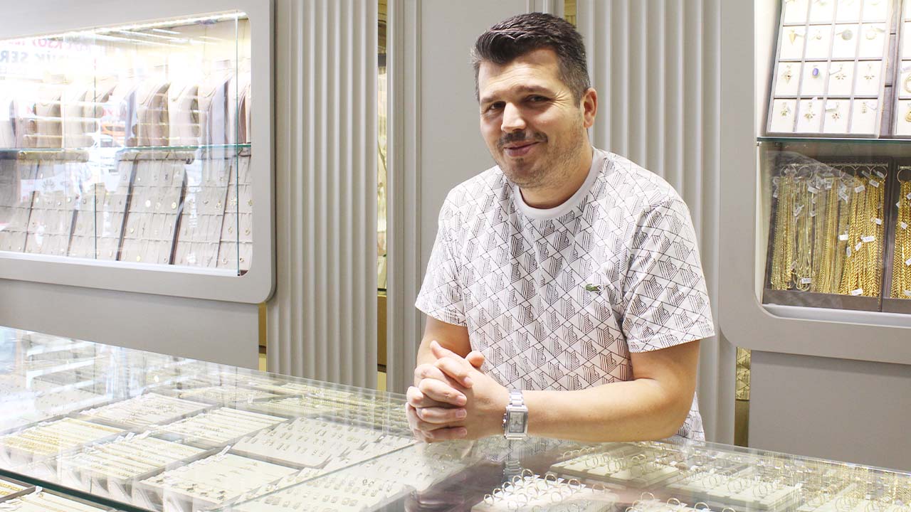 Adem Nazlı Altın (1)