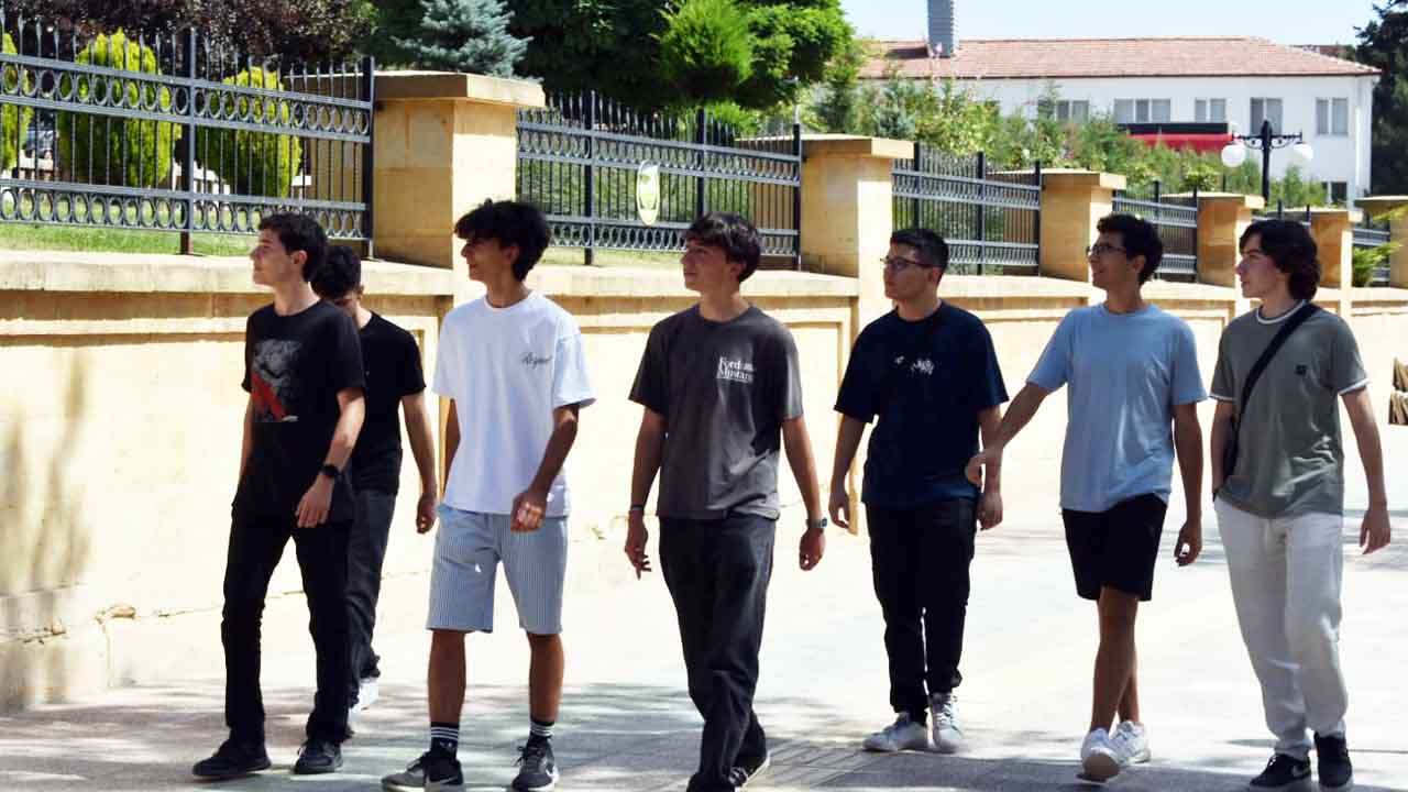 Ankara Gazi Anadolu Ogrenciler Yozgat Ziyareti 40