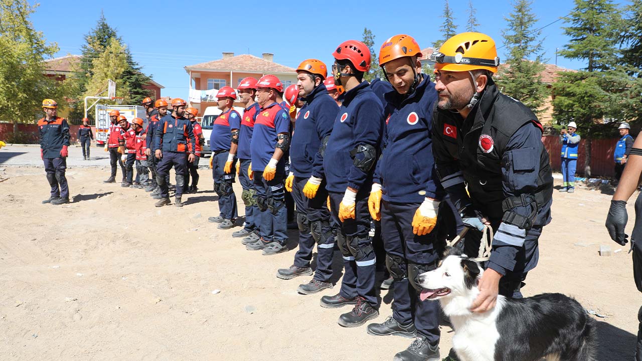 Bozok Tatbikatta (2)