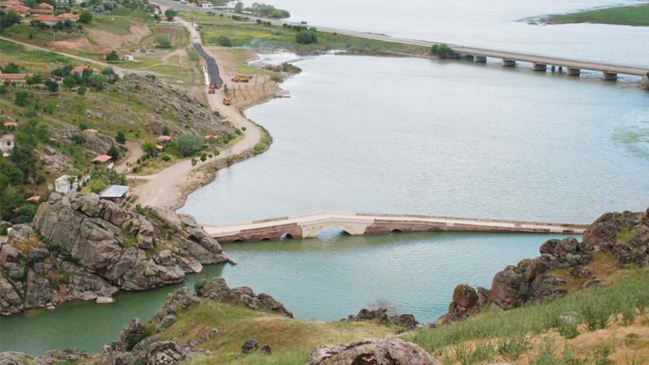 Çeşnigir Köprüsü (3)