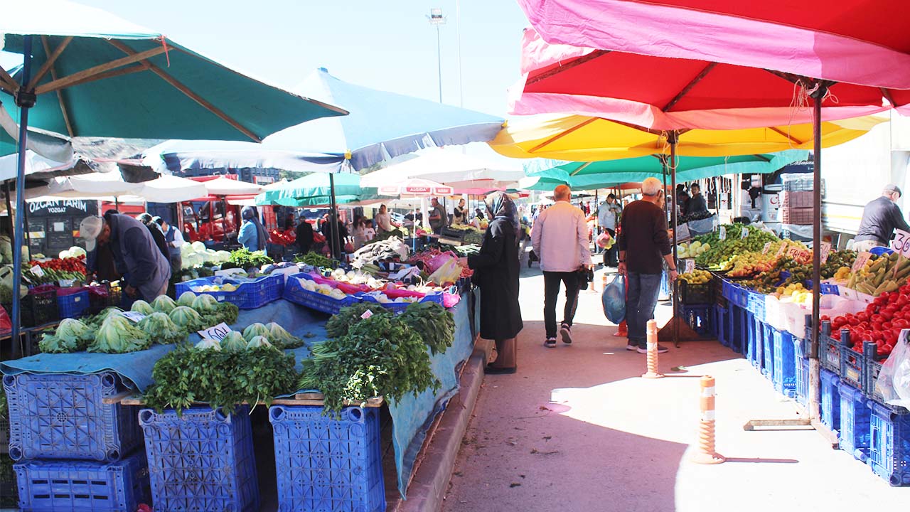 Nuri Çay Pazarcı (1)