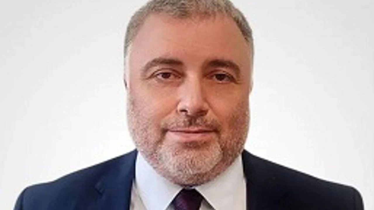 Prof. Dr. Mehmet Emin Okur Kimdir-1