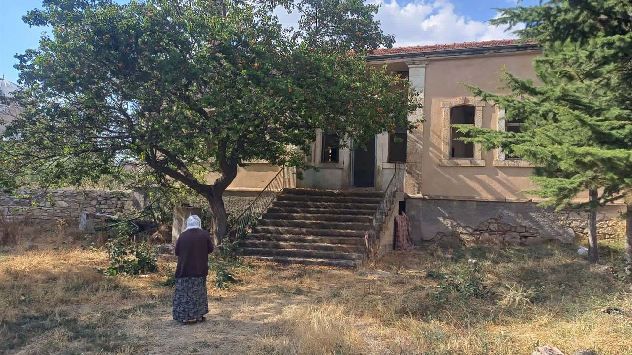 Yozgat Çandır Ermeni Okulu (1)