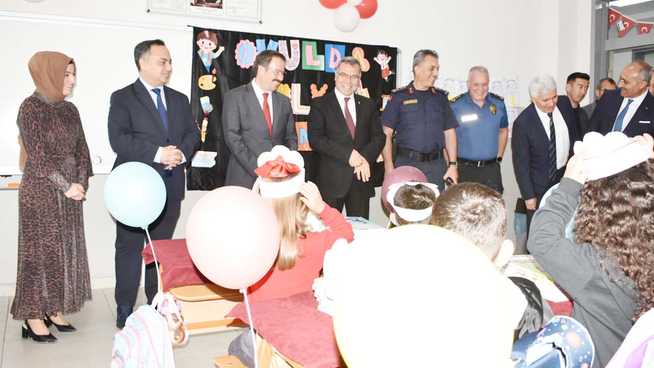 Yozgat Ilk Ders Zili Çaldı Yozgat (6)