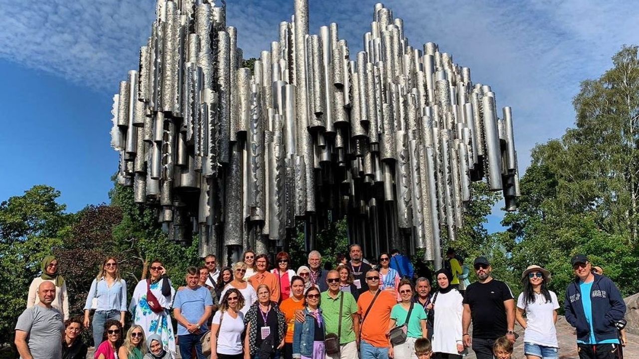 Avrupa Rüyası Yurtdışı Turlarında Rehber Kalitesi Öne Çıkıyor