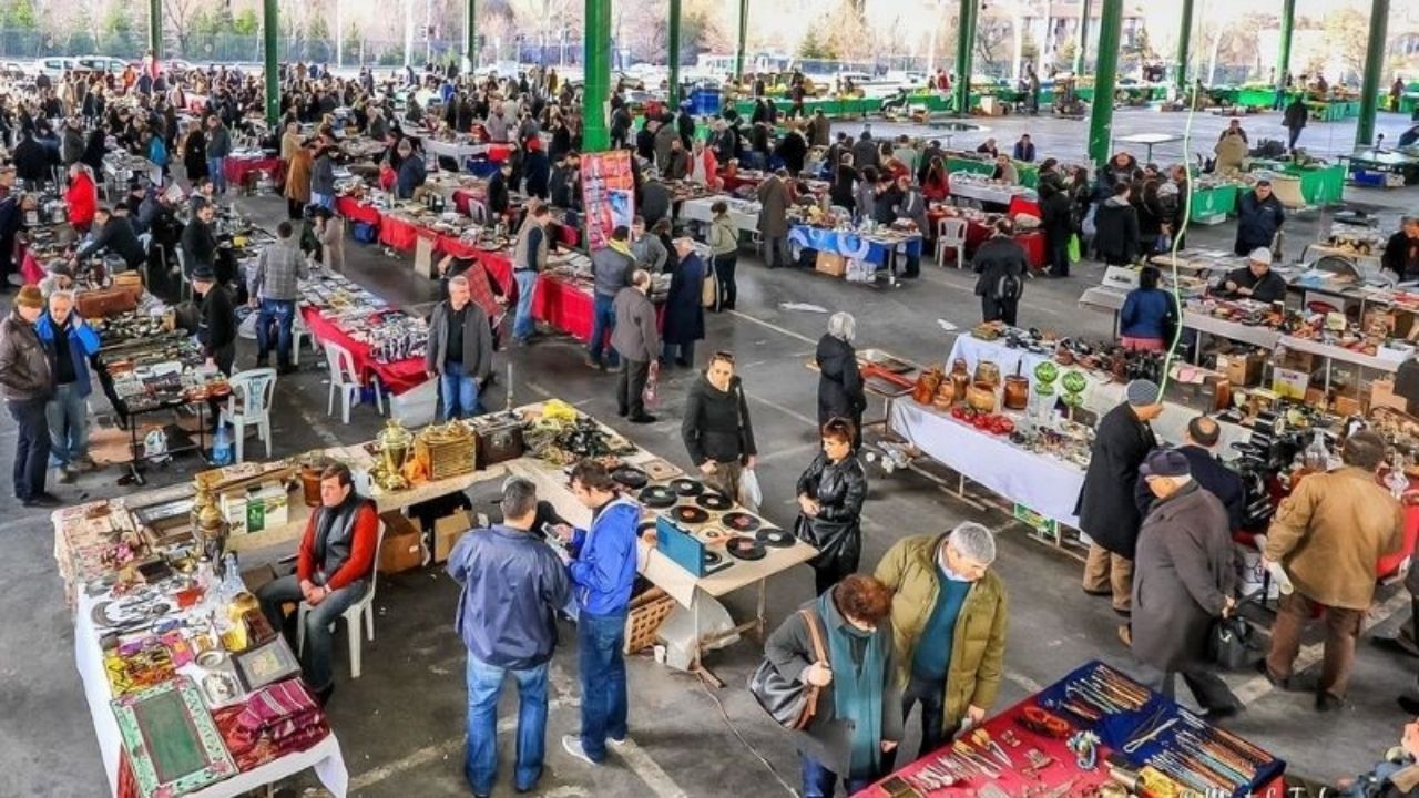 Bağlıca Antika Pazarı’nda Geçmişe Yolculuk