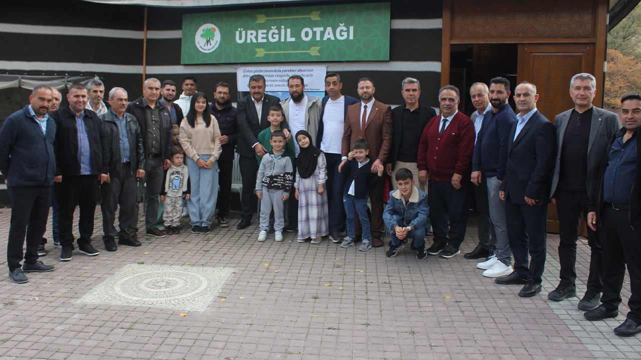 Başinayayla Köylüleri̇ Hasret Gi̇derdi̇ (3)