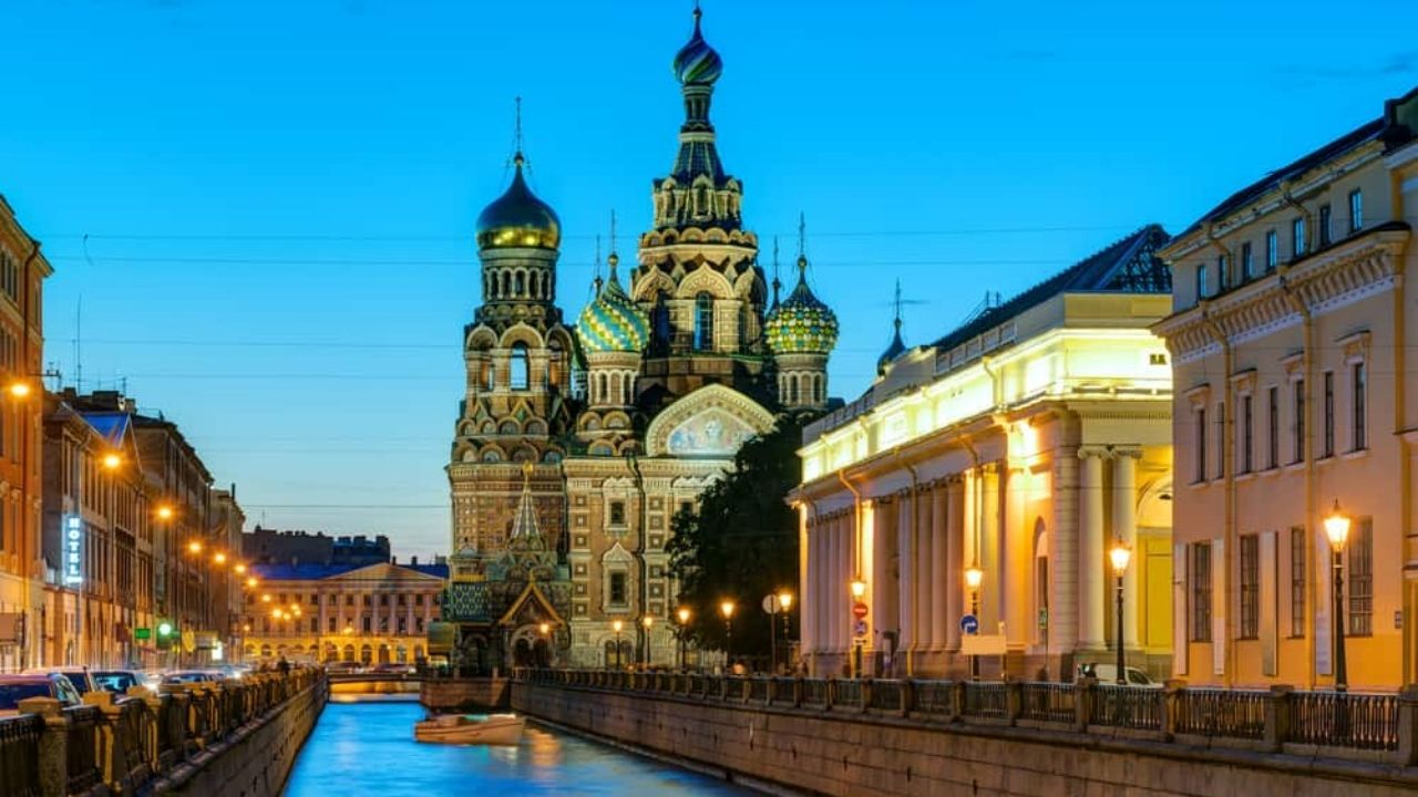 Beyaz Geceler Ne Zaman Yaşanır